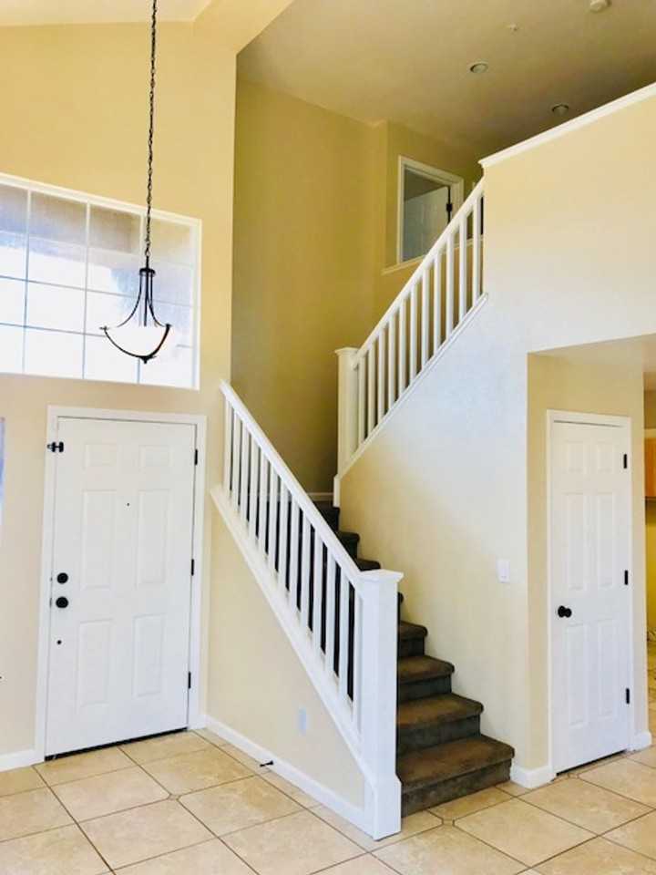 1400 Rhone Way - Photo 2 of 20