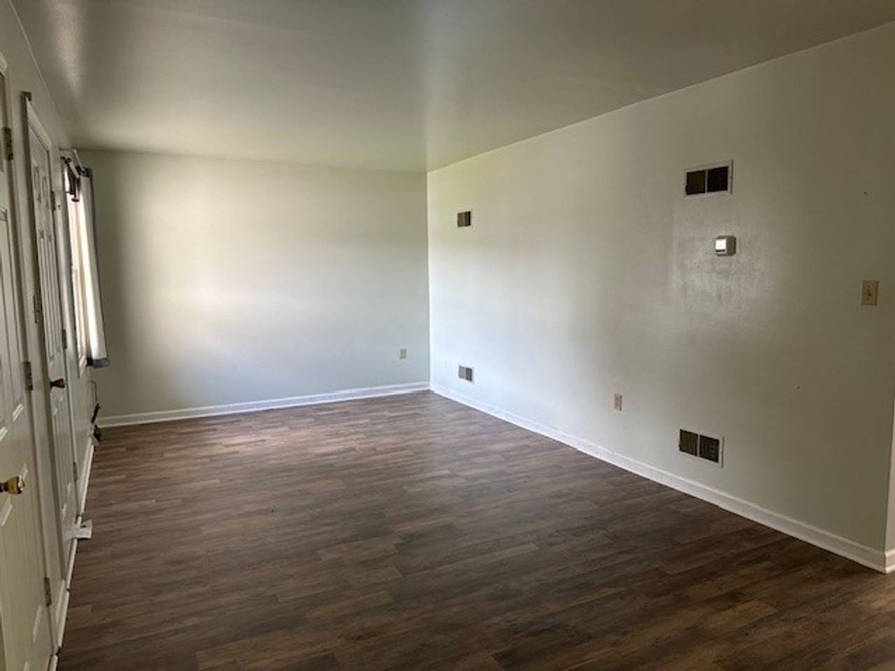 114 Palm Ln - Photo 2 of 17