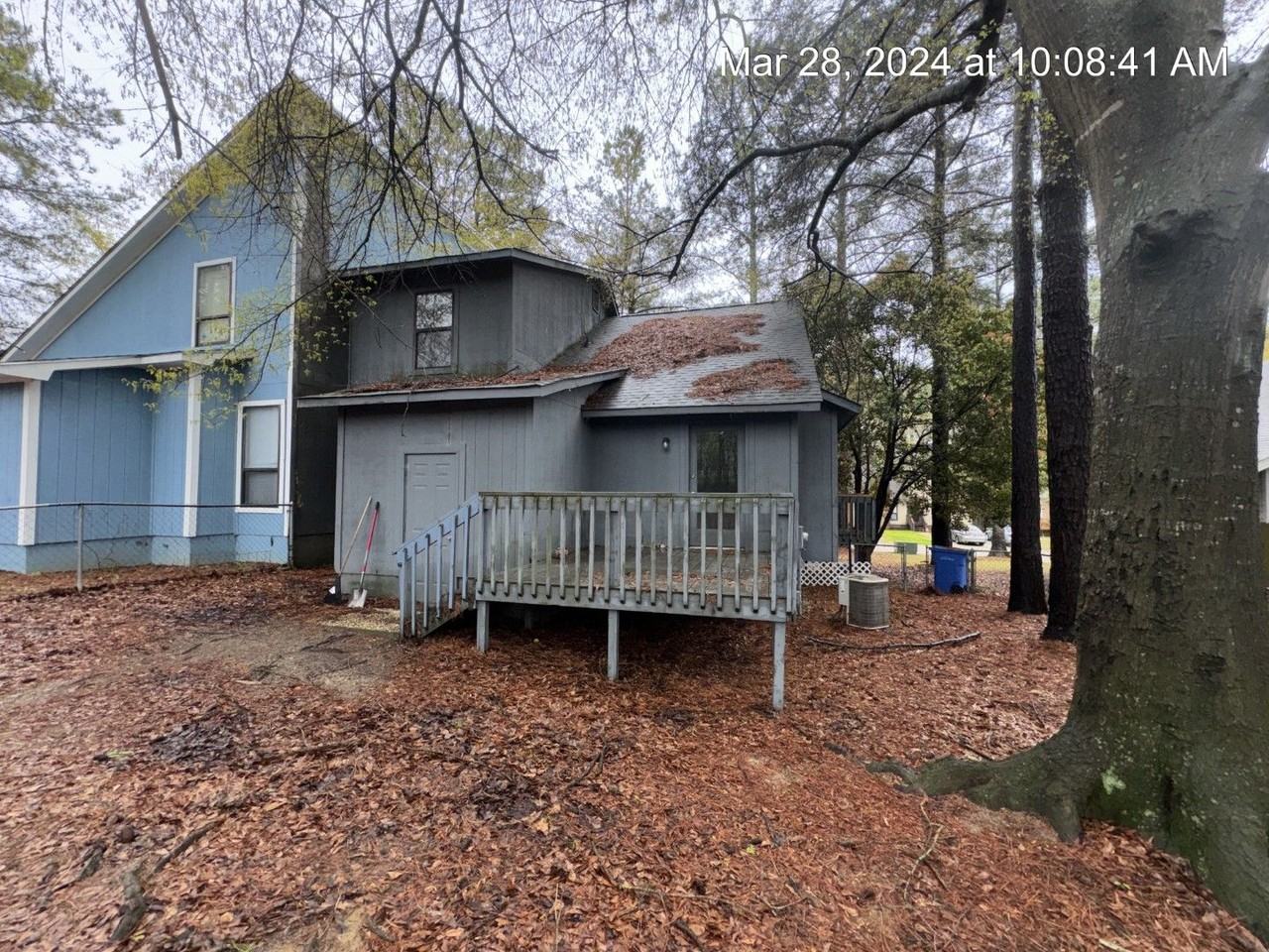 6468 Kelmscot Ct - Photo 3 of 20