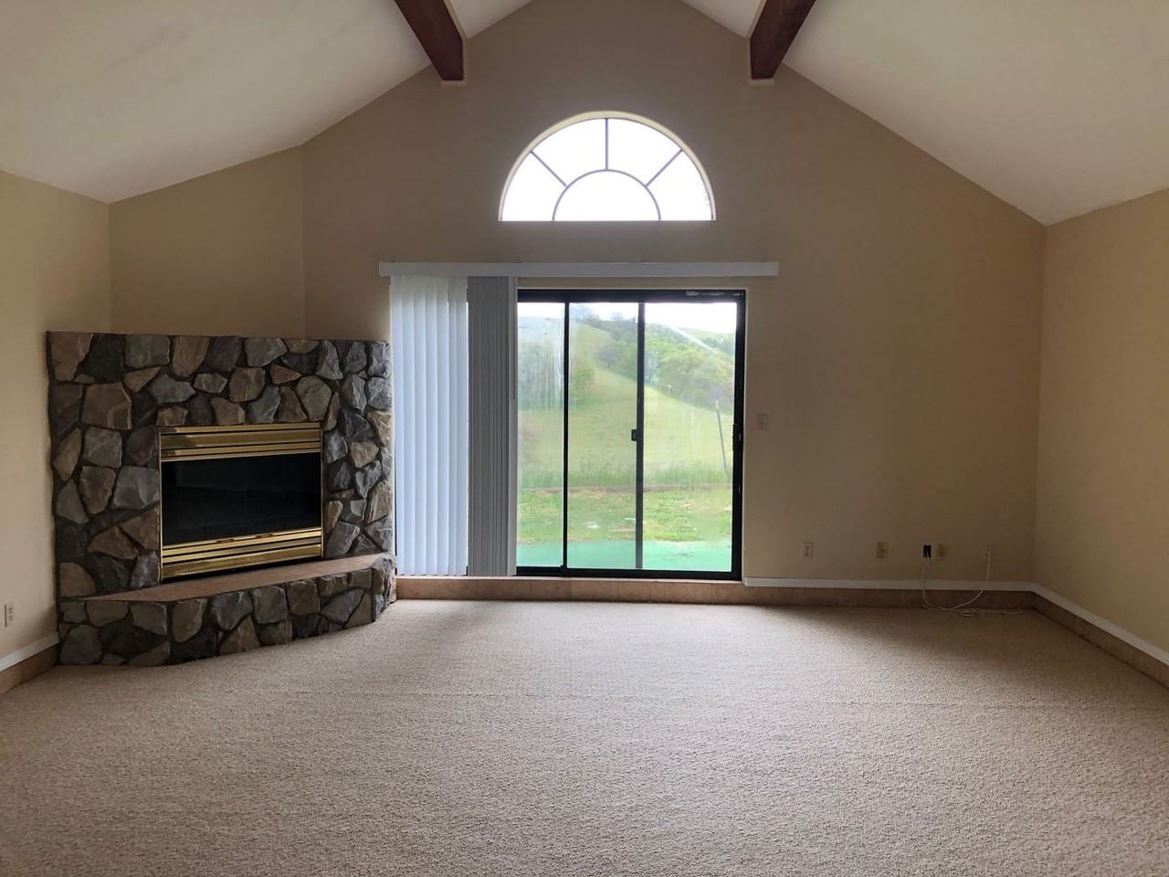 3191 Bluegrass Pl - Photo 3 of 17