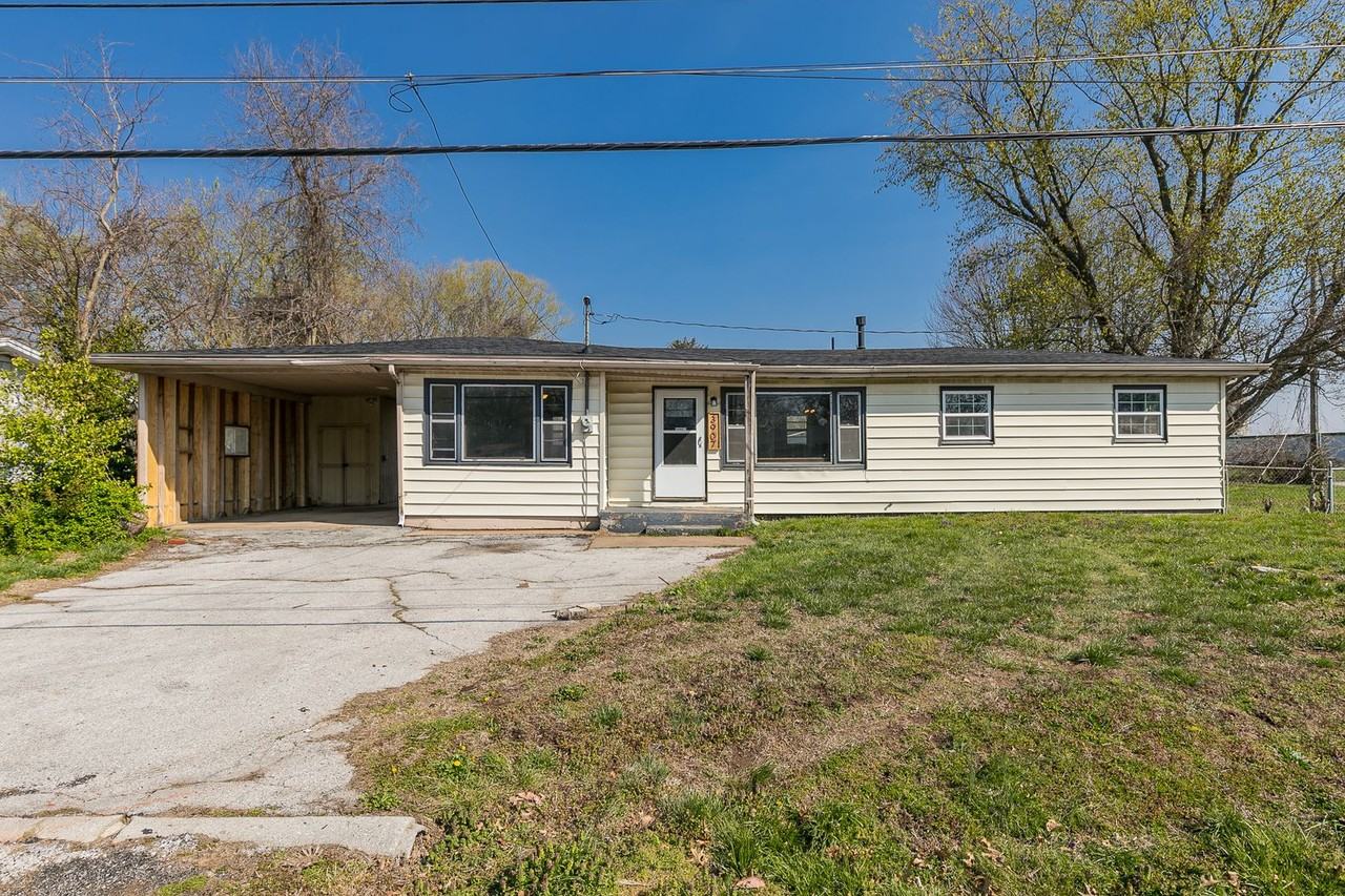 3907 W Camden St - Photo 3 of 25