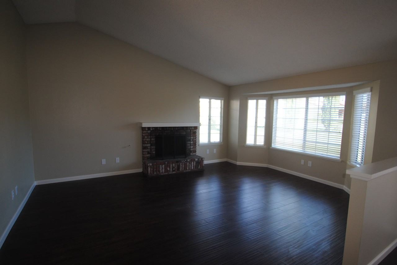 6206 N Walnut Ave - Photo 2 of 14