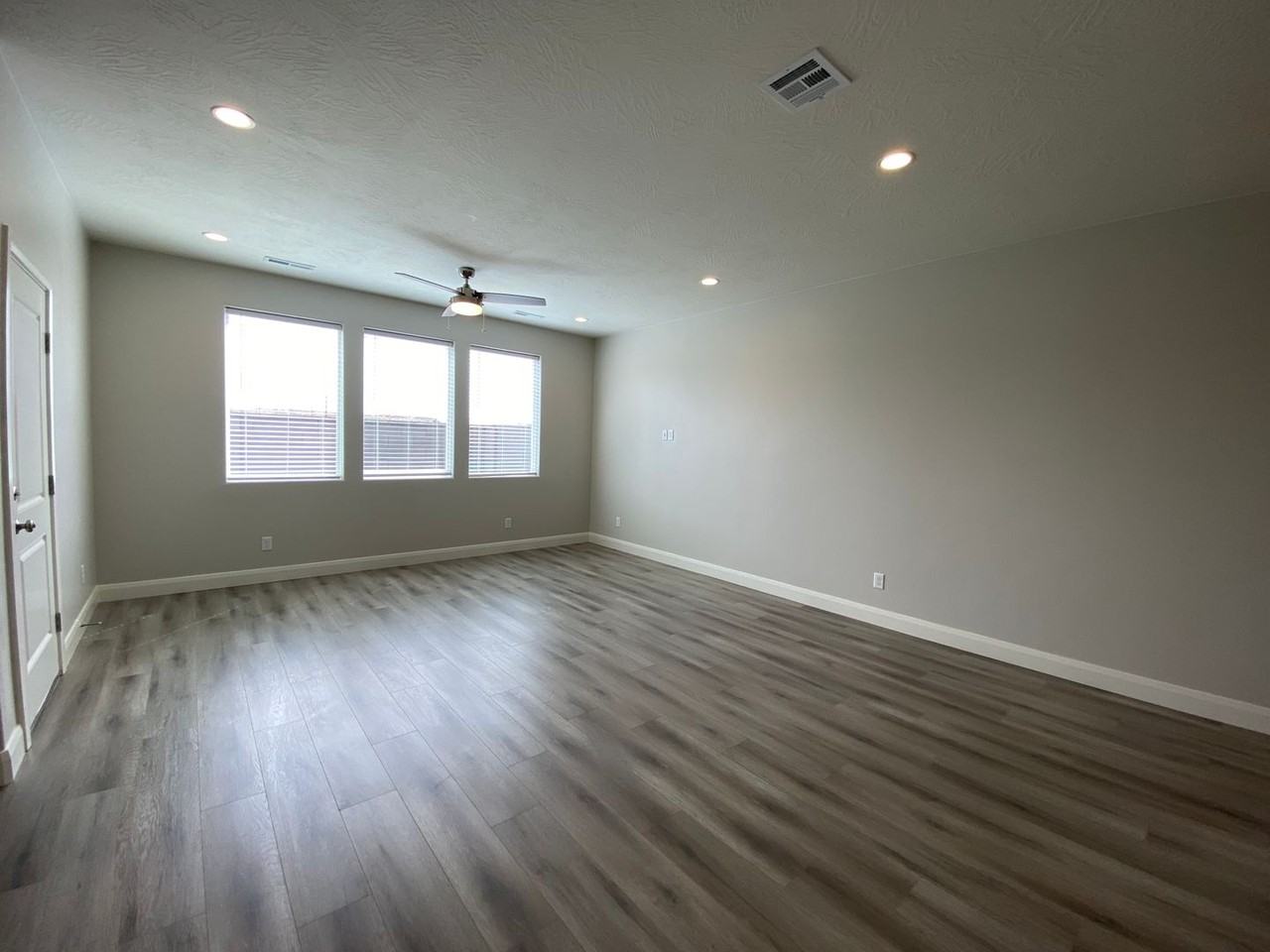 4375 W 1200 S - Photo 6 of 34