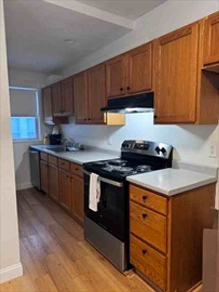 18 Mount Pleasant St - Photo 3 of 7