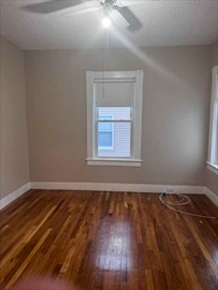 18 Mount Pleasant St - Photo 6 of 9