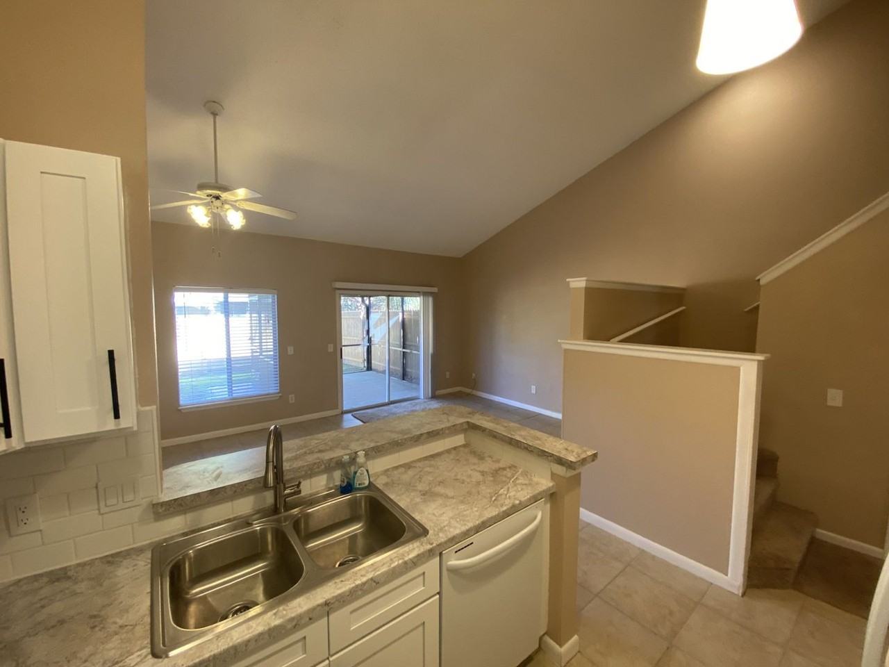 1321 Eagle Ln - Photo 5 of 17
