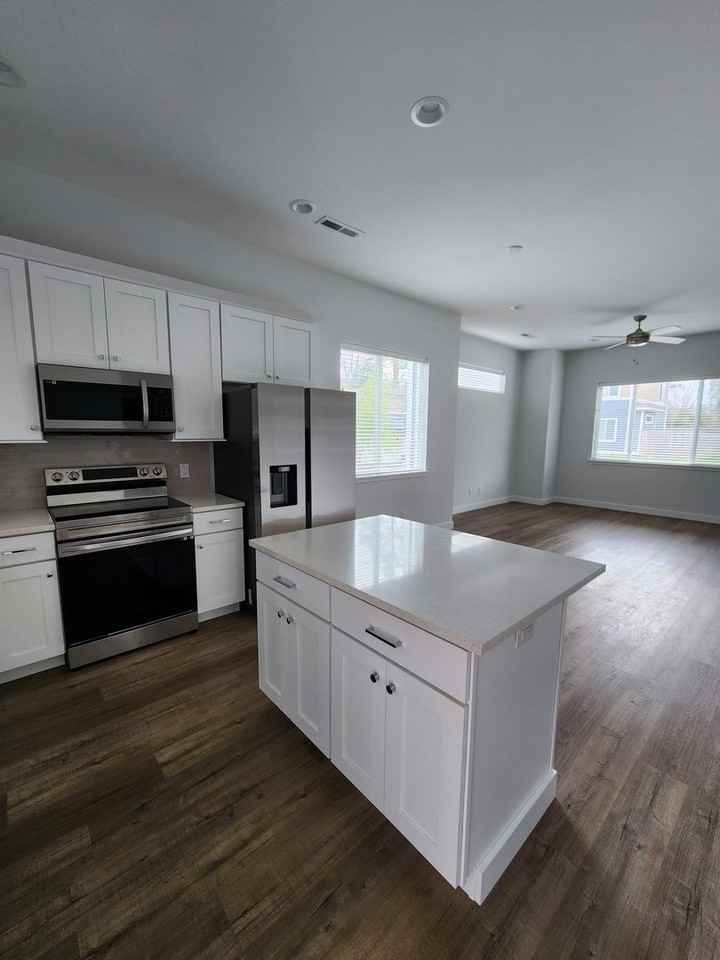 507 Magnolia Creek Ln - Photo 6 of 16