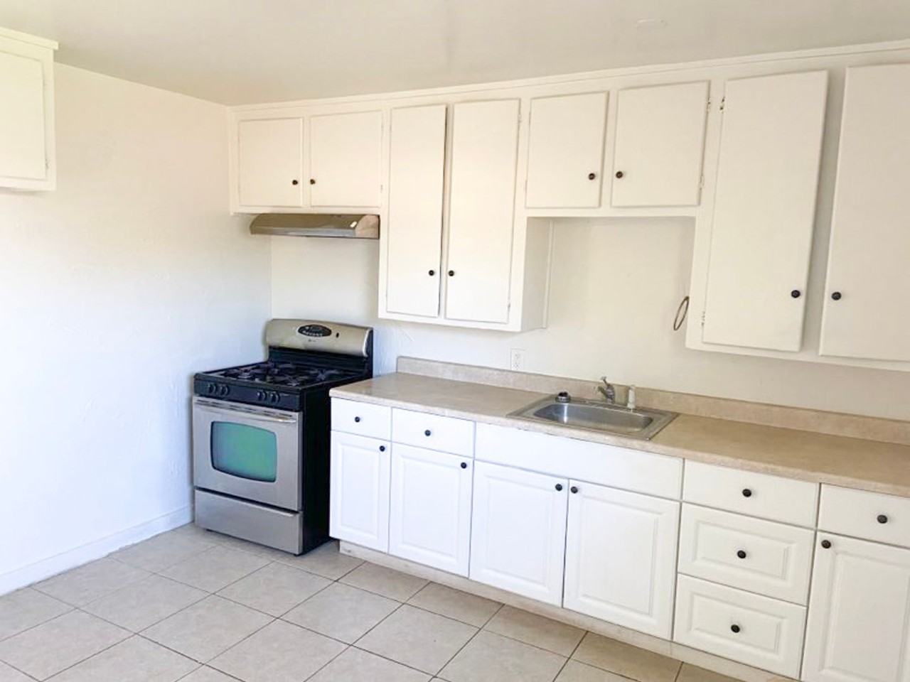 3905 Huron Street - Photo 5 of 13