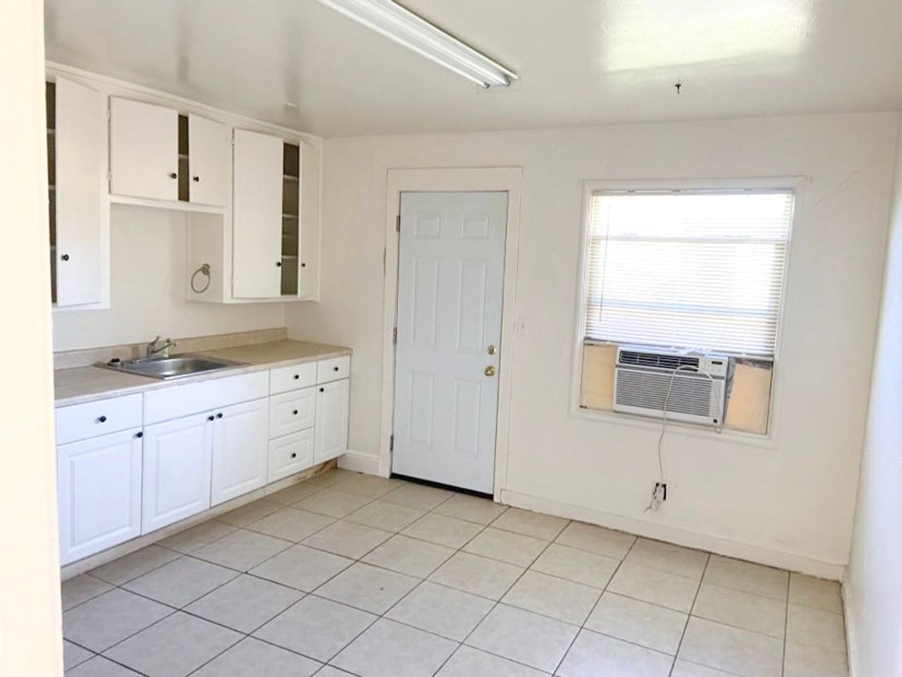 3905 Huron Street - Photo 6 of 13