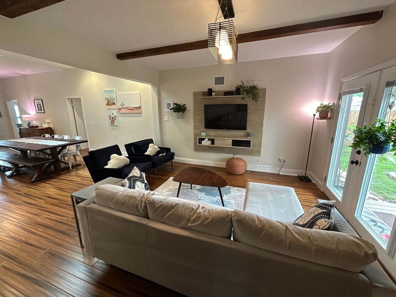 628 W Magnolia Ave - Photo 7 of 28