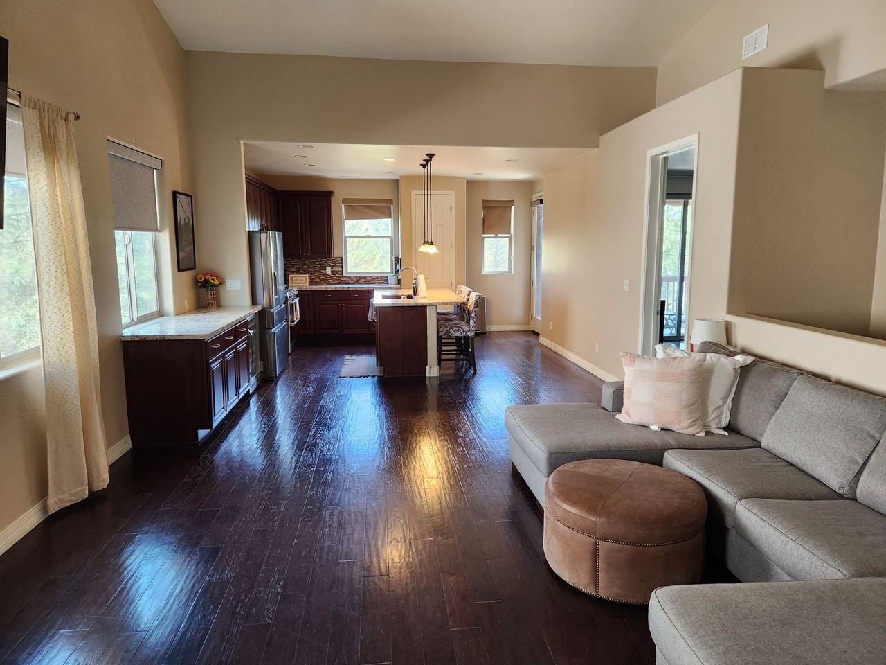 518 N Otto Dr - Photo 2 of 11