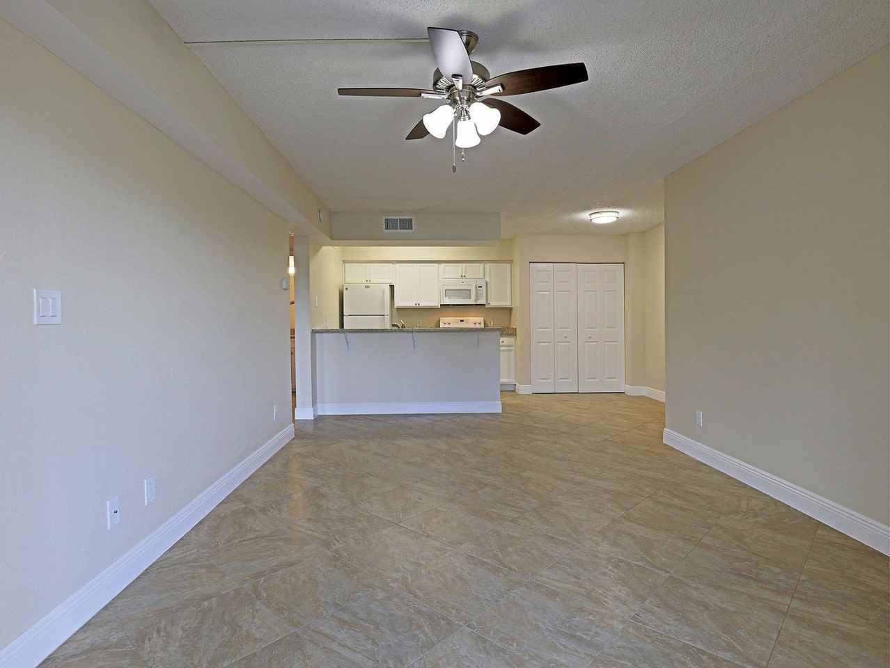 5329 Summerlin Rd - Photo 2 of 25