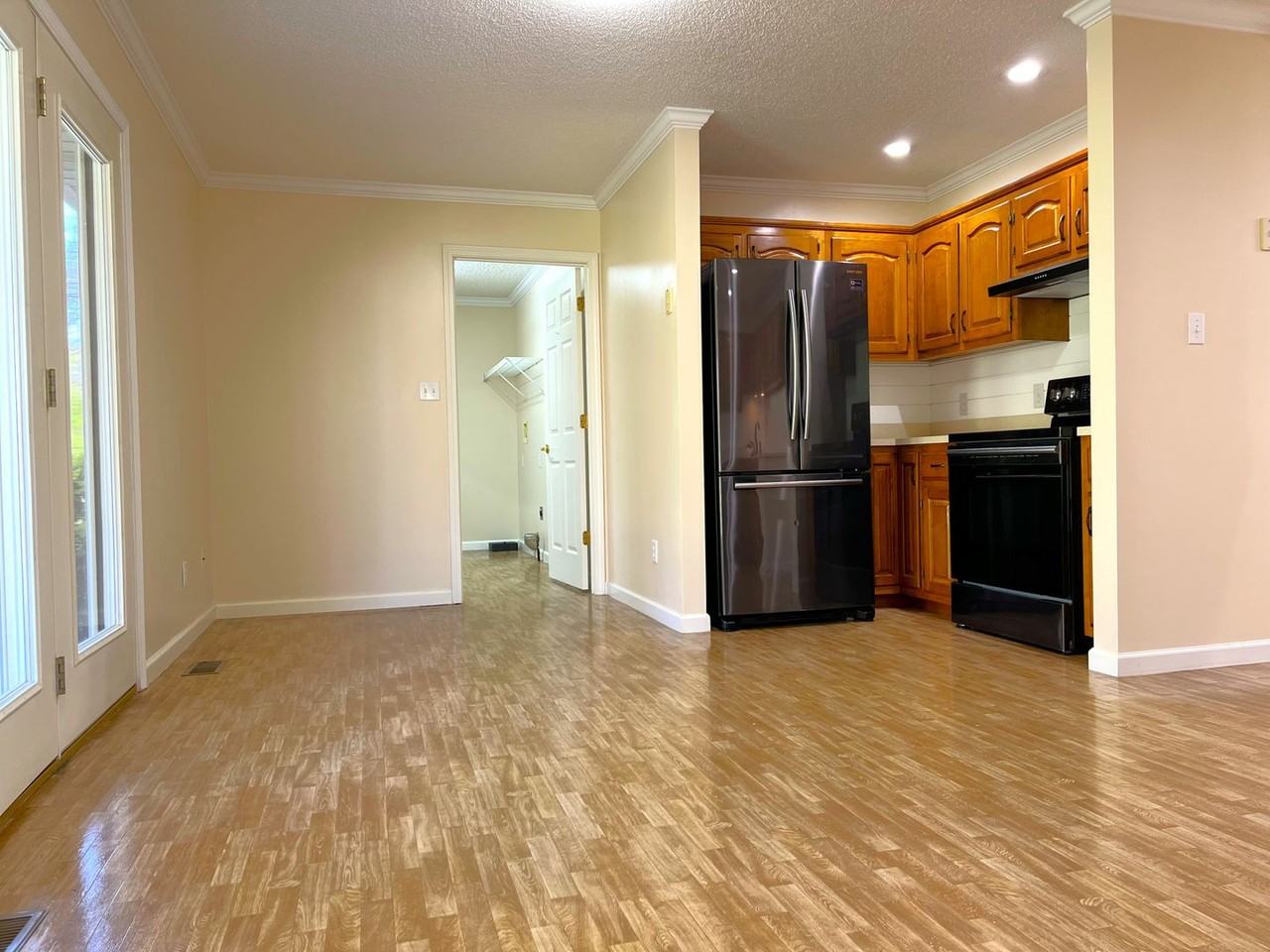 1613 Sevierville Rd - Photo 3 of 20