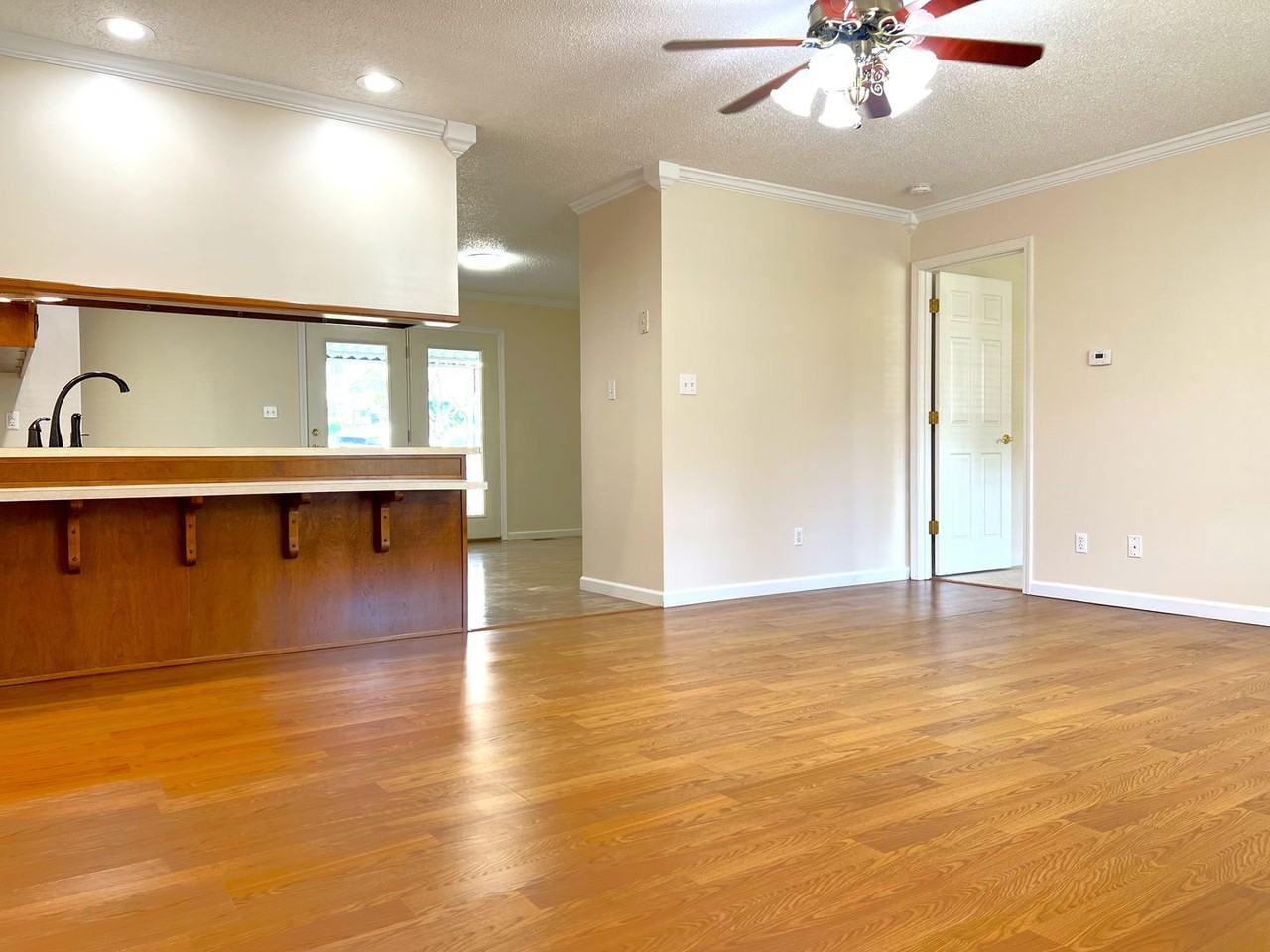 1613 Sevierville Rd - Photo 6 of 20