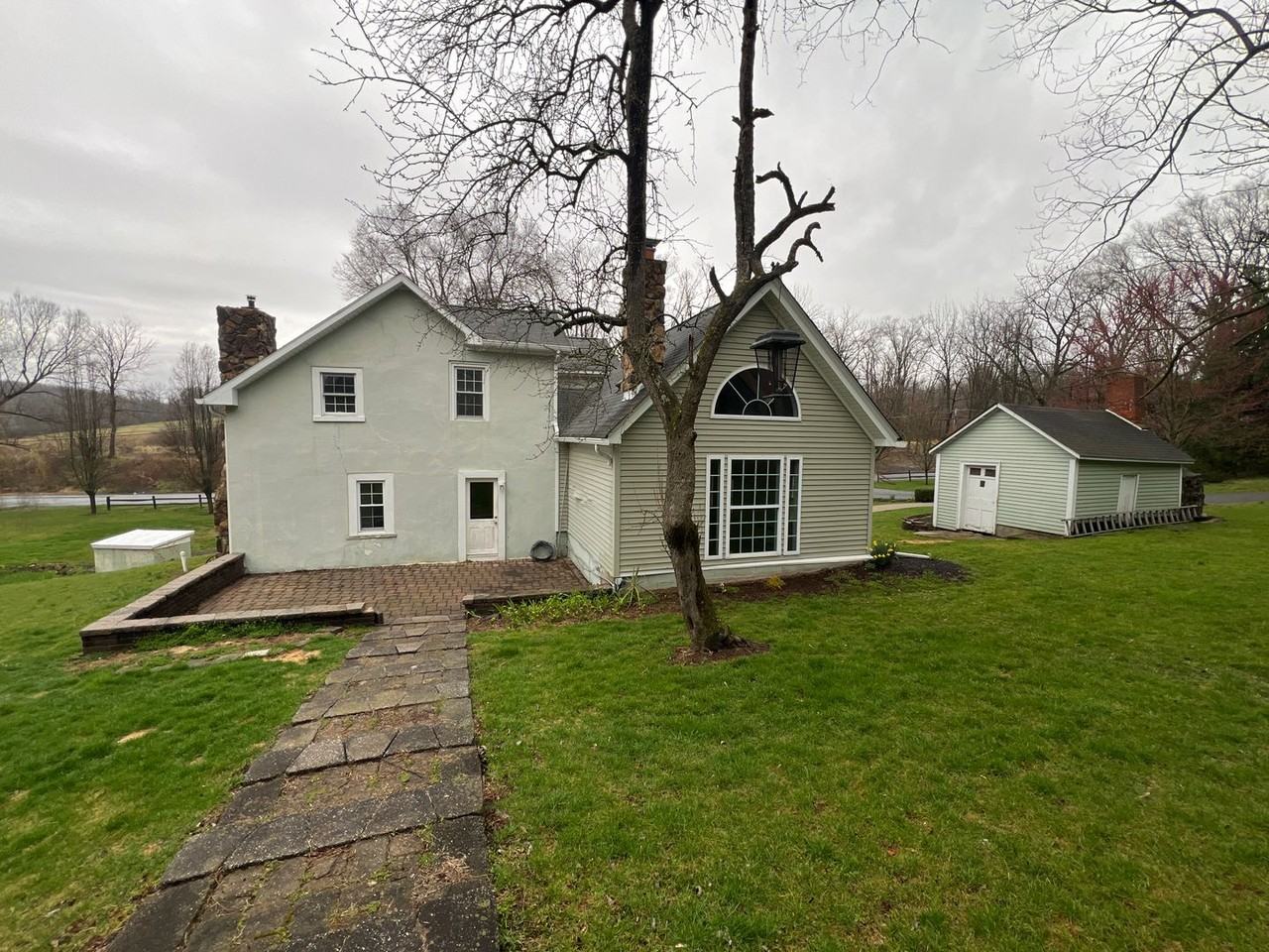 2239 Yost Rd - Photo 5 of 35