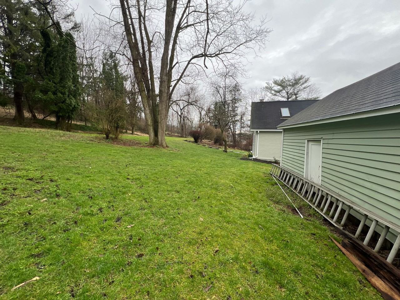 2239 Yost Rd - Photo 6 of 35