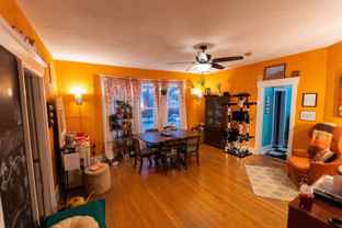 Huge sunny vintage 4bedroom apartment - Photo 1 of 1