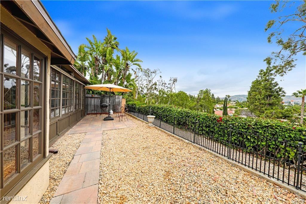 31135 Via Santo Tomas - Photo 3 of 10