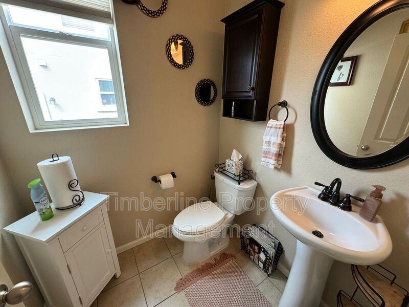 10047 Antler Creek Dr - Photo 7 of 15