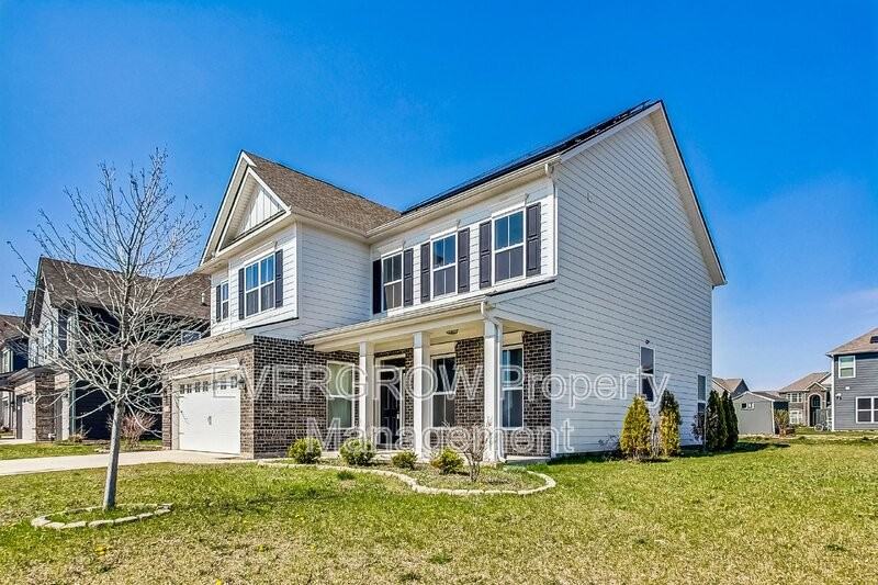 1394 Sunnybrook Ln - Photo 3 of 50