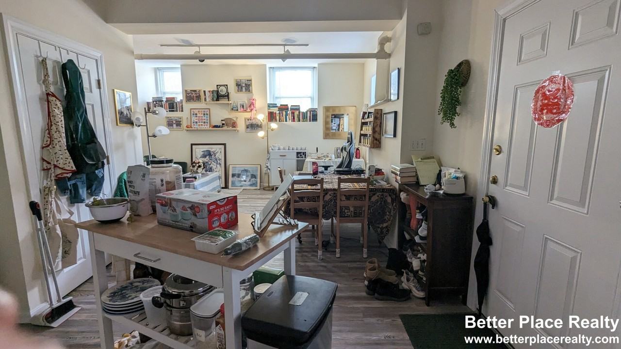 9A Summit Ave #3 - Photo 6 of 12