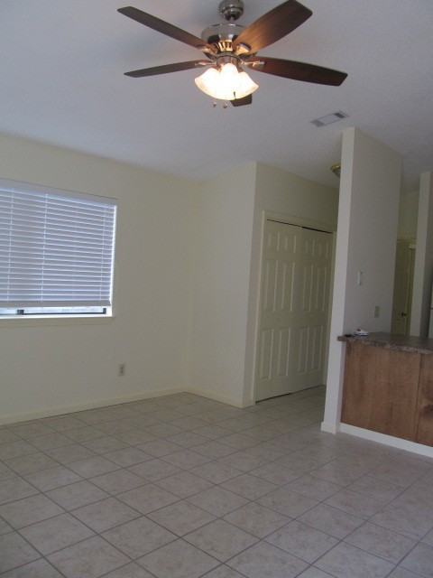 5511 Hilltop Ave - Photo 3 of 14