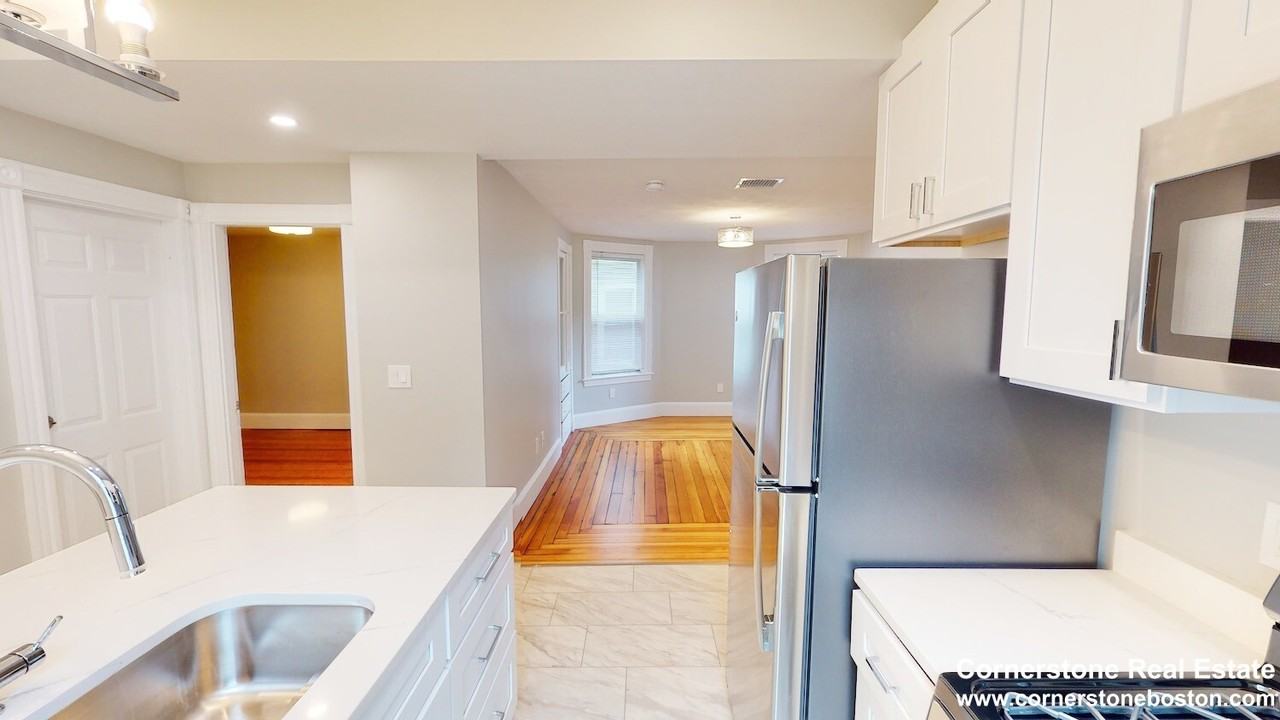 E Cottage St #1 - Photo 6 of 22