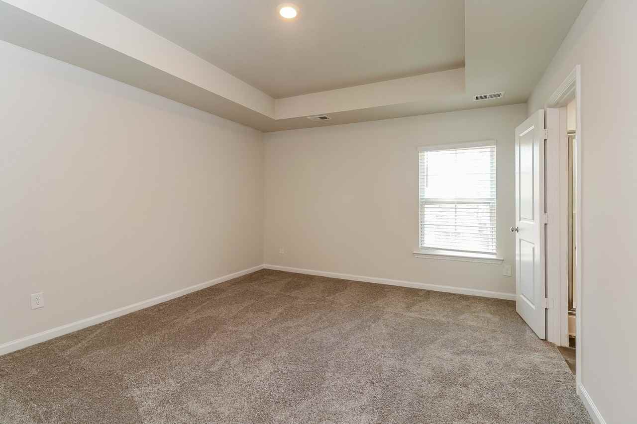 304 Crooked Pine Ct - Photo 6 of 17