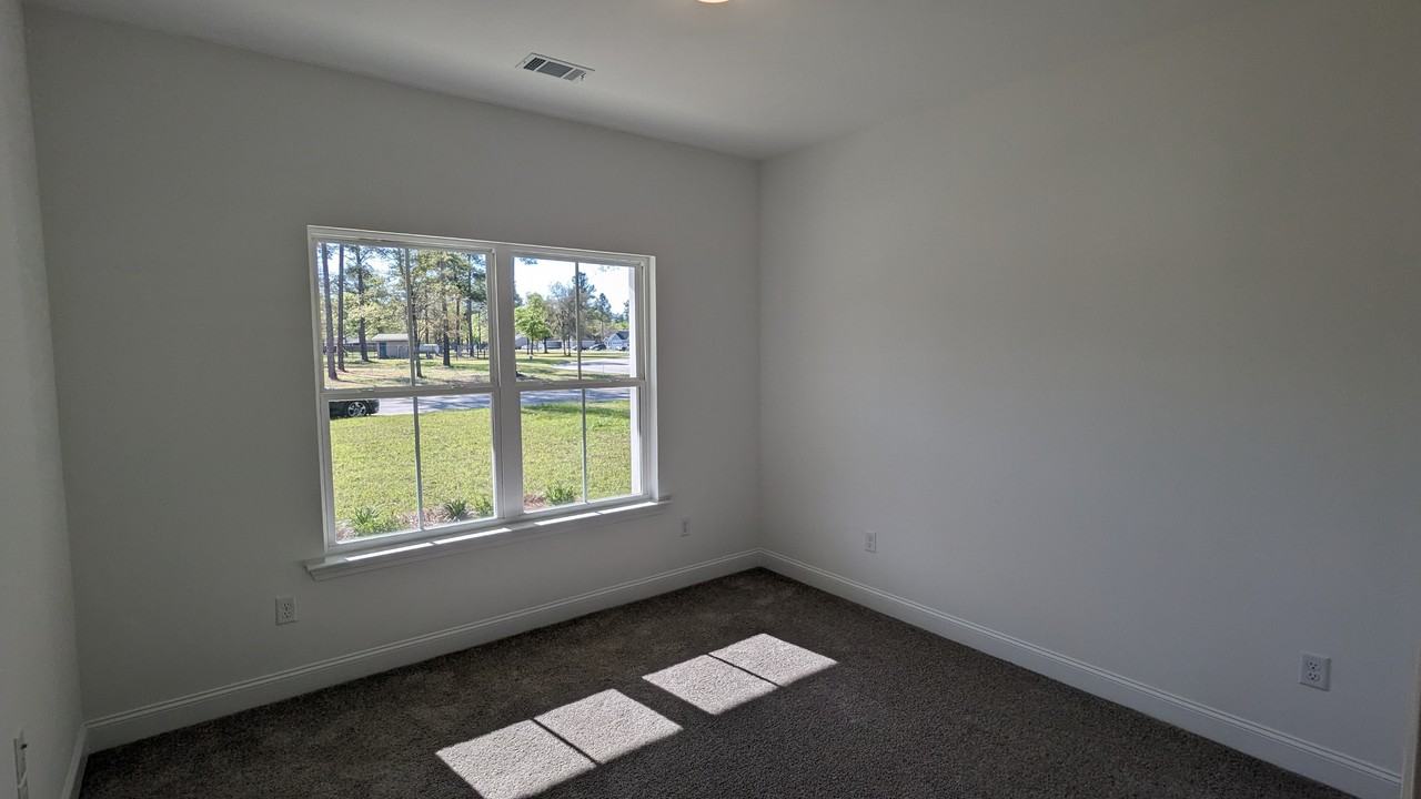 23 Taylor Creek Spur Ne - Photo 2 of 9