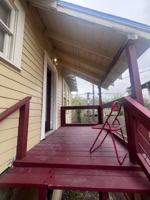 featured image of 2233 Long St