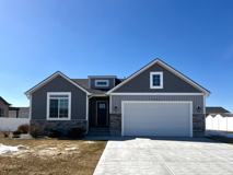 3987 N Livingston Ave - Photo 1 of 1