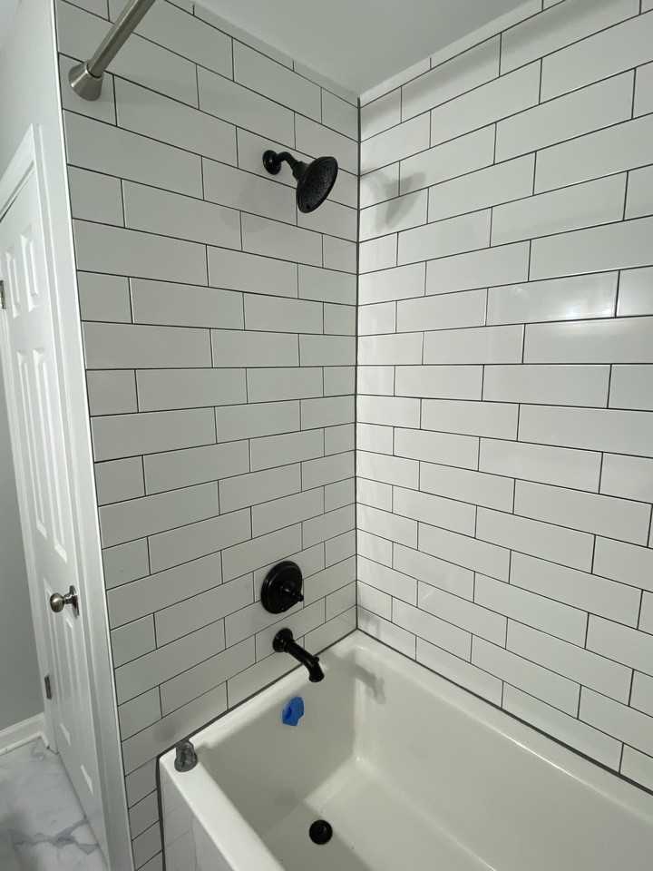 318 Riley St - Photo 3 of 12