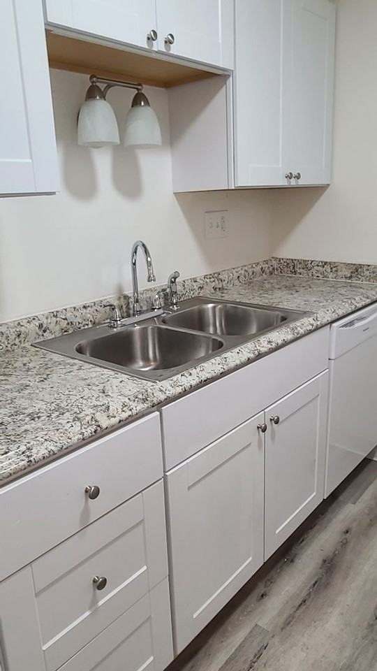 Greencrest Apartments - Photo 4 of 50