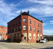 featured image of 125 S Mcdonald St