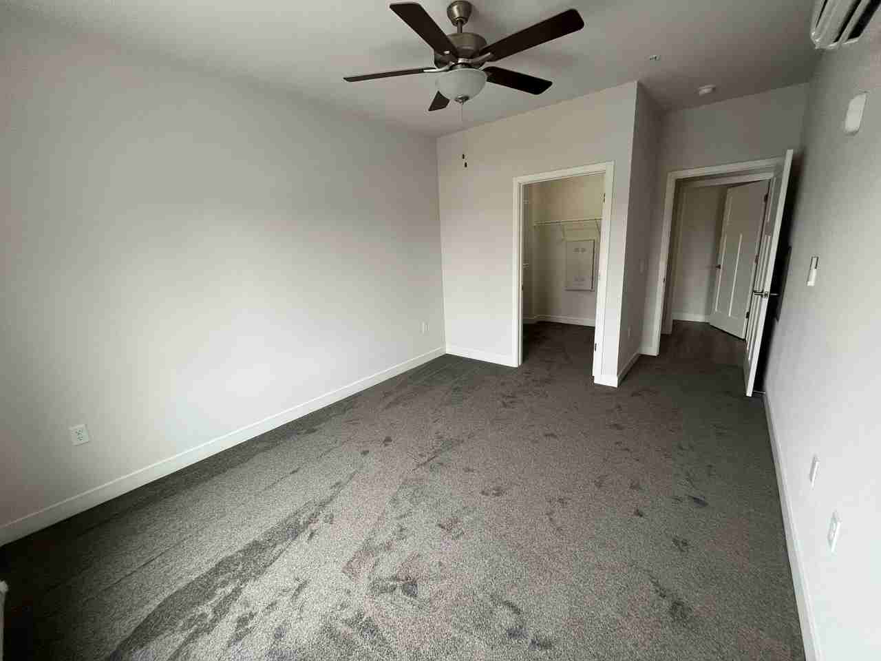 Cottage Grove Commons: 1300 N Windsor - Photo 6 of 47