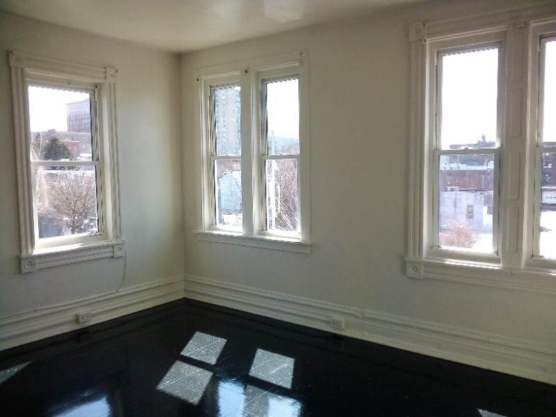 233 Walnut St #2ndFLFRONT - Photo 3 of 7