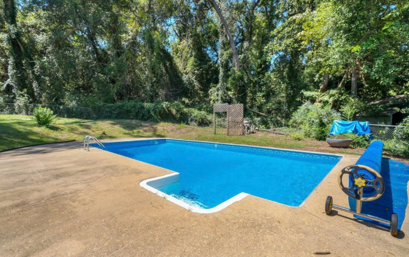 3012 Godfrey Pl - Photo 2 of 28