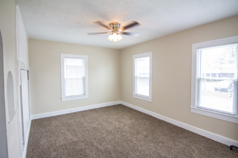 4015 Church St - Photo 6 of 8