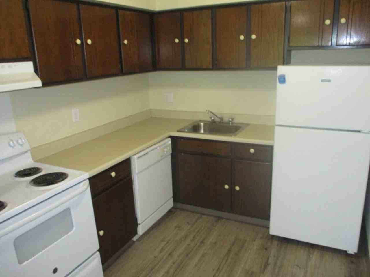 Thorn Run Apartments - Photo 3 of 22