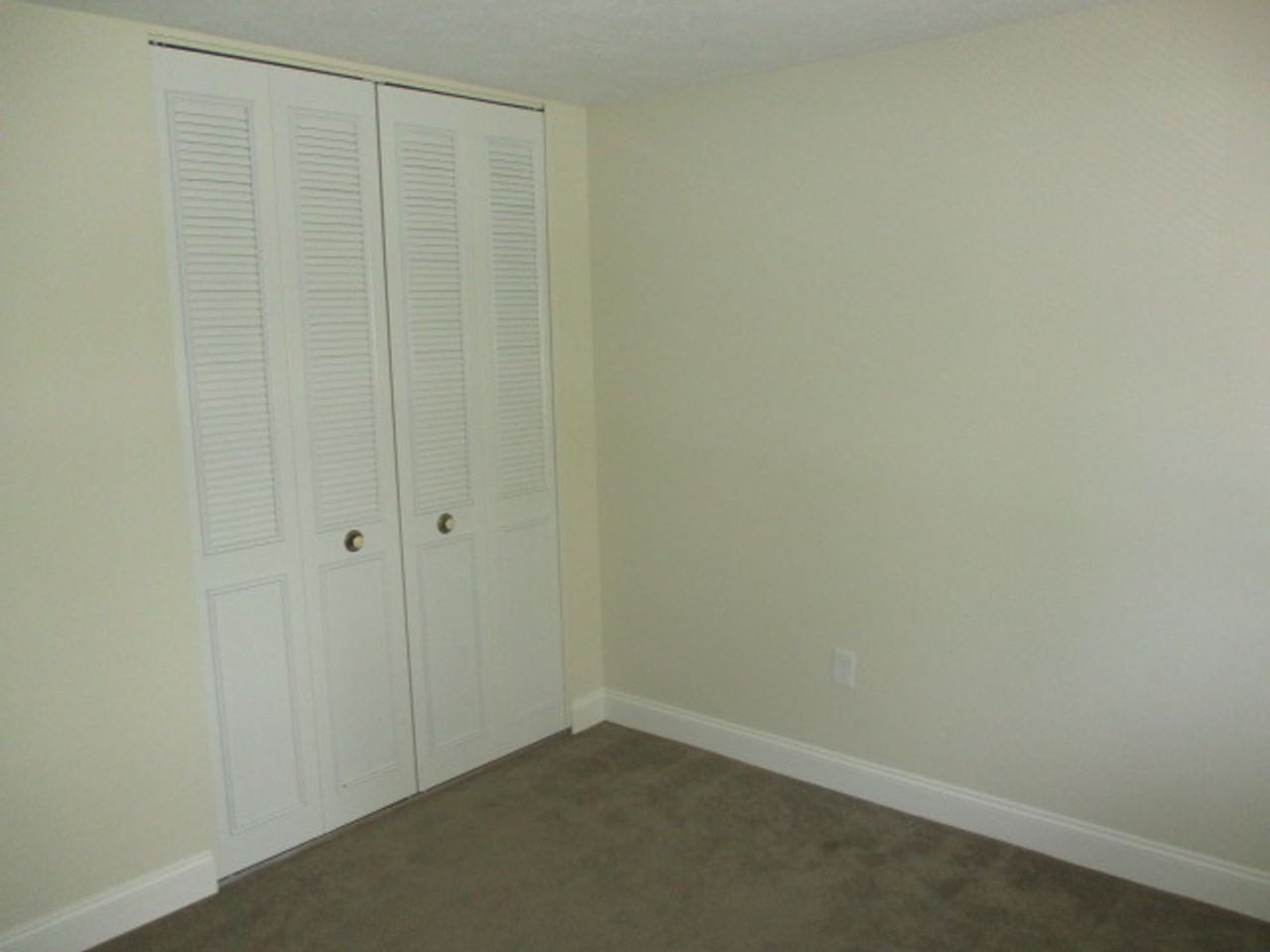 Thorn Run Apartments - Photo 7 of 19