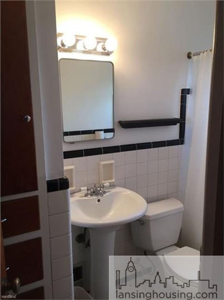 124 W South St #1 - Photo 7 of 9