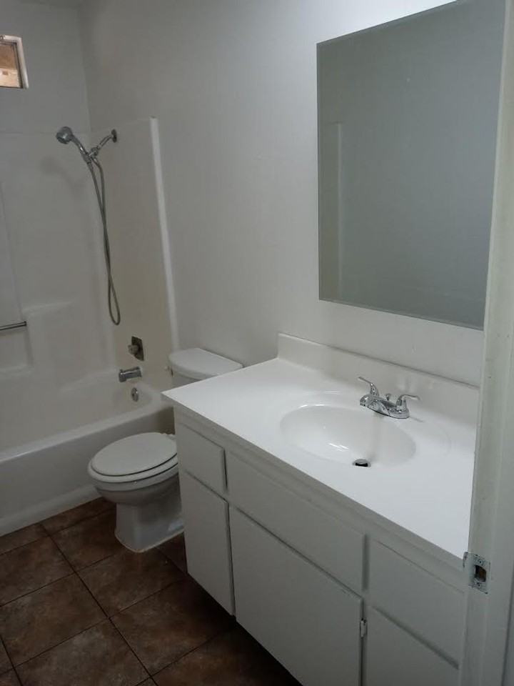 9145 Audrey St #B - Photo 2 of 12