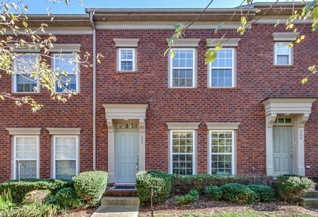 904 Tote Ln - Photo 2 of 16