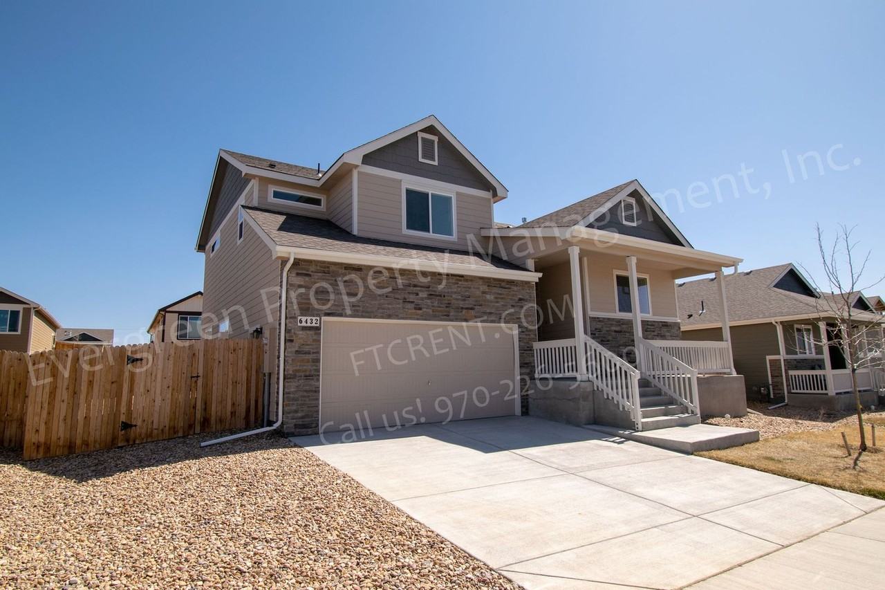 6432 San Isabel Ave - Photo 6 of 44