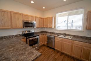 6432 San Isabel Ave - Photo 1 of 1