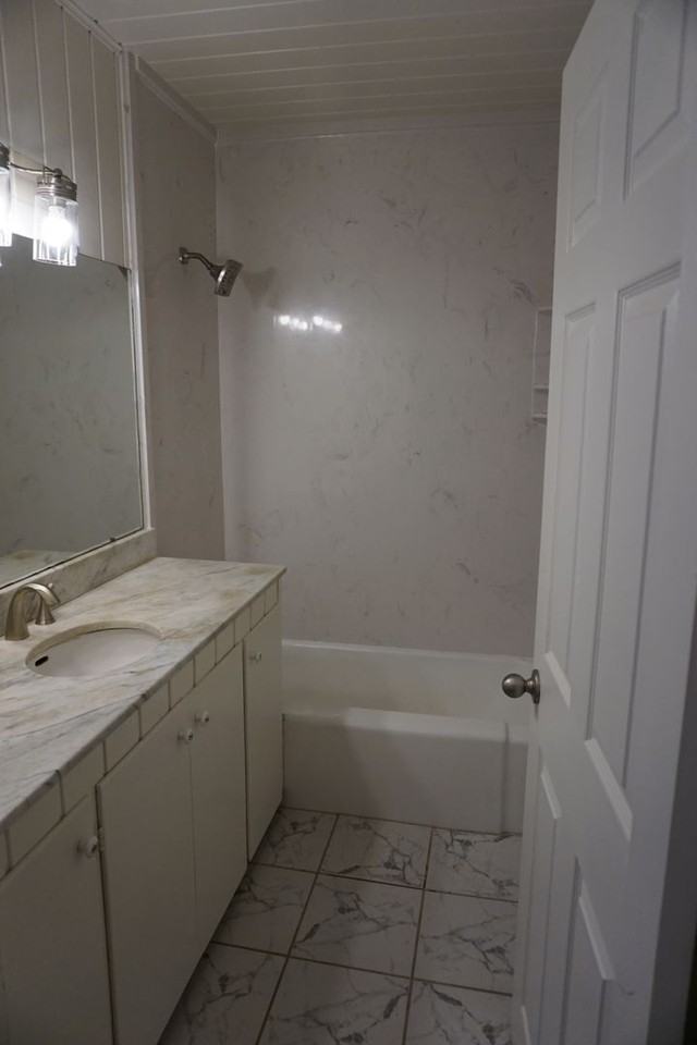 3101 21st St - Photo 6 of 9