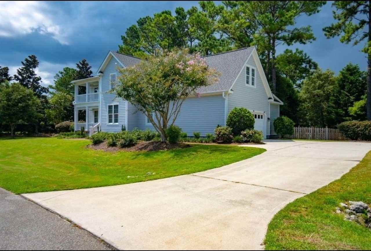 7803 Beachcomber Ct - Photo 3 of 34