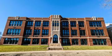 featured image of 200 Dayton St