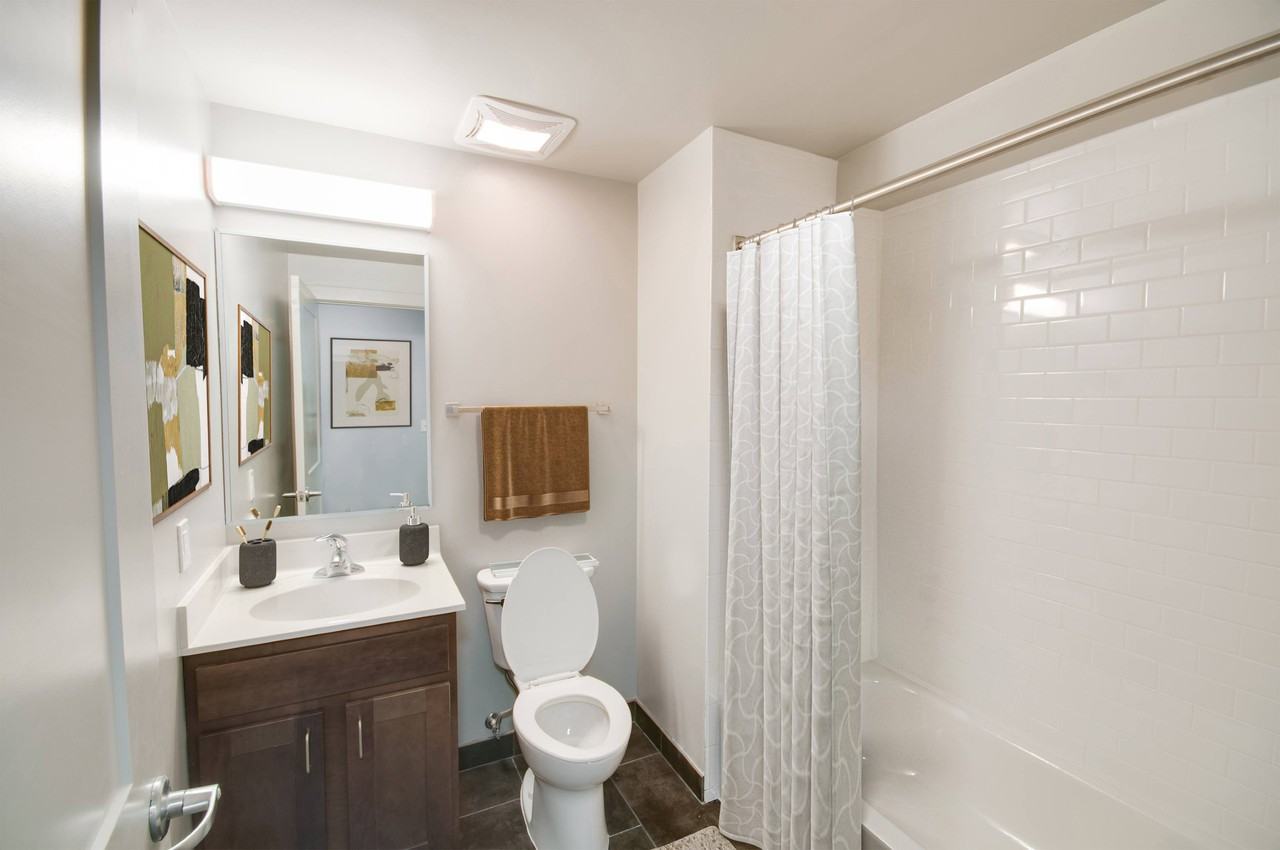 Franklin Lofts & Flats - Photo 5 of 21