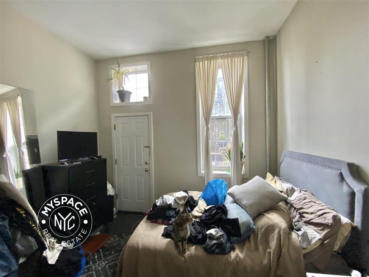 38 Nostrand Ave #5 - Photo 6 of 7